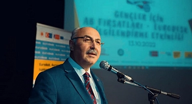 İzmirli Gençlere Avrupa Birliği Fırsatları Tanıtıldı