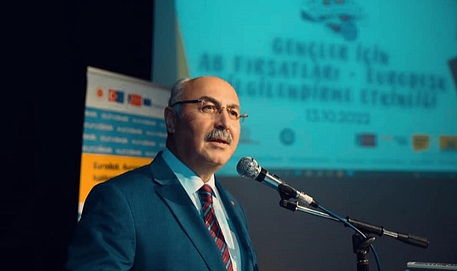 İzmirli Gençlere Avrupa Birliği Fırsatları Tanıtıldı