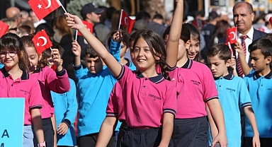 Karşıyaka’da 29 Ekim coşkusu