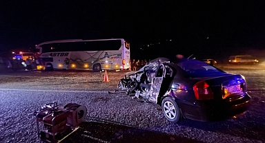 Muğla'da otobüsle çarpışan otomobilin sürücüsü öldü