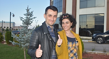 Nakledilen kök hücre ve eşinin desteğiyle lösemiyi yendi