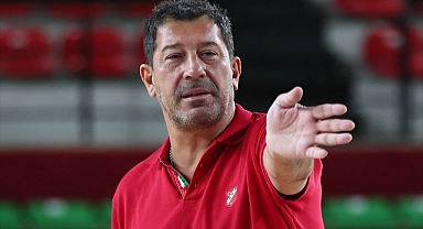 Pınar Karşıyaka'da hedef FIBA Şampiyonlar Ligi'nde ilk gruptan çıkmak