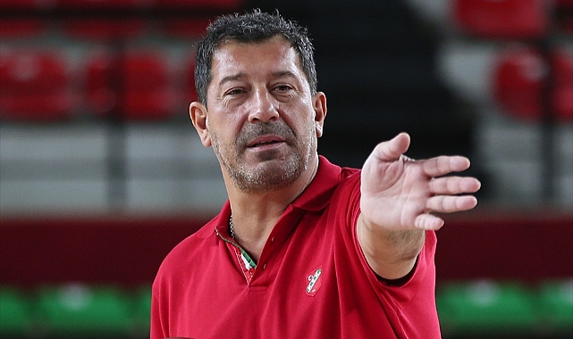 Pınar Karşıyaka&#039;da hedef FIBA Şampiyonlar Ligi&#039;nde ilk gruptan çıkmak