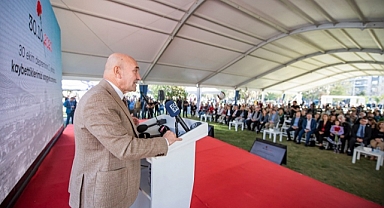 Soyer depremin ikinci yılındaki anma töreninde konuştu