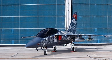 Türkiye'nin ilk jet eğitim uçağı Hürjet