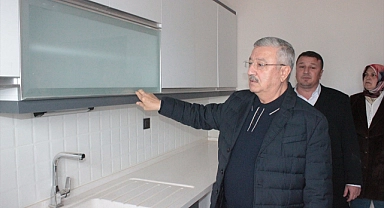 AK Partili Nasır Ödemiş'te TOKİ konutlarını inceledi
