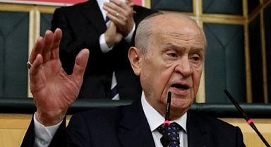 Bahçeli'den yeni anayasa çağrısı