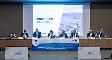 Başkan Soyer ARLEM Genel Kurulu'nda konuştu