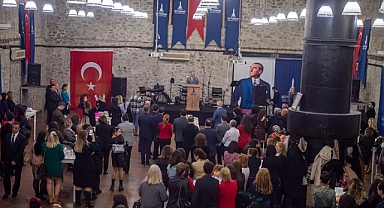 Başkan Soyer öğretmenlerle buluştu