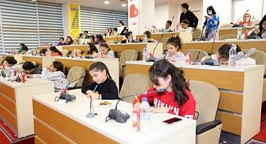 Bayraklı’nın çocukları, “Yarınları biz kuracağız”