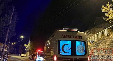 Bir kişi babasını silahla öldürdü
