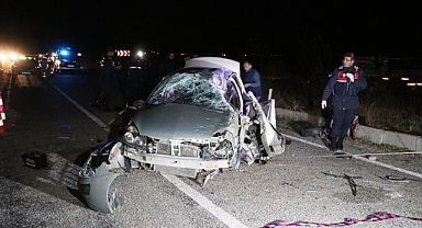 Denizli'de takla atan otomobildeki 3 kişi öldü, 2 kişi yaralandı