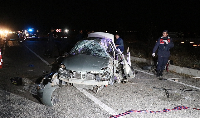Denizli'de takla atan otomobildeki 3 kişi öldü, 2 kişi yaralandı