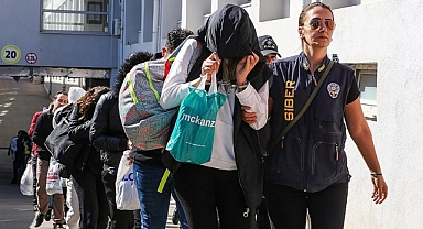 Dolandırıcılık şebekesi, hesap sahiplerini asgari ücretle maaşa bağlamış