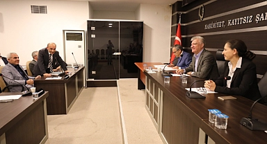 Güçlerini Gençler İçin Birleştirecekler