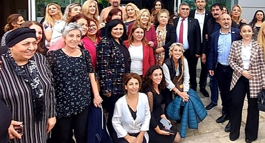 Gülizar Biçer Karaca’dan Başkan Gümrükçü’ye Büyük Övgü!