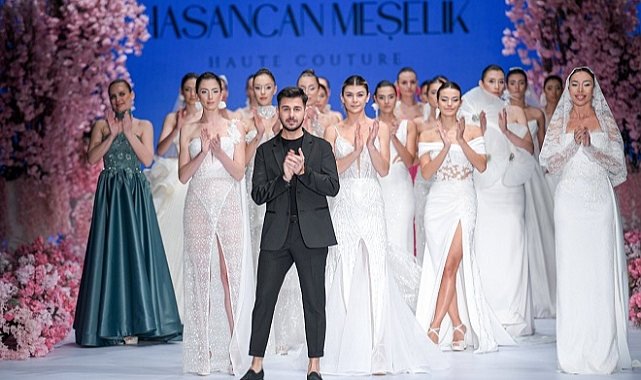 Hasancan Meşelik’in “Anthea” koleksiyonu hayran bıraktı