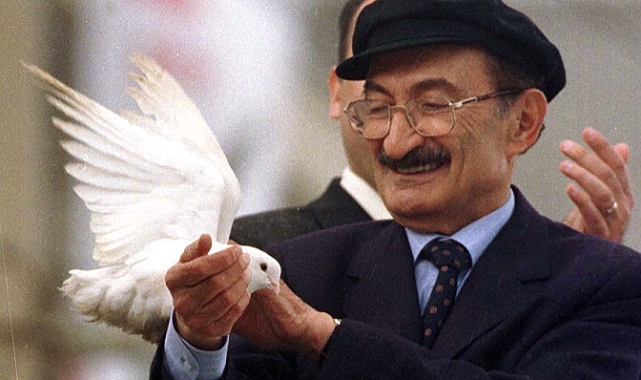 İzmir Büyükşehir Belediyesi’nden Bülent Ecevit Ödülleri
