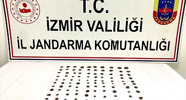 İzmir'de 123 sikke ele geçirildi