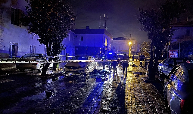 İzmir'de silahlı kavga 2 ölü