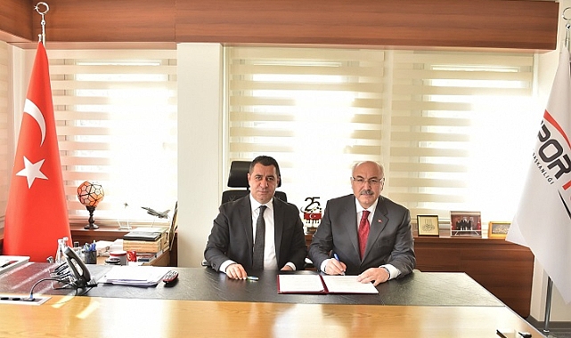 İzmir’e 50 Yeni Futbol Sahasi Müjdesi