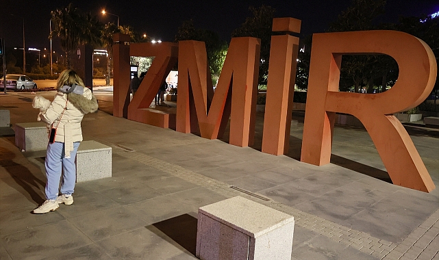 İzmirli Ayakta
