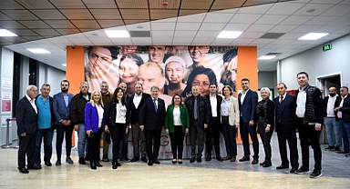 Karaca’dan Başkan İduğ’a övgü