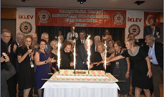 Karşıyaka Liseliler’in örnek dayanışması