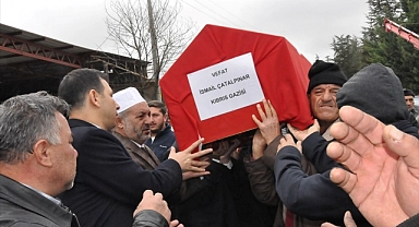 Kıbrıs gazisinin cenazesi toprağa verildi