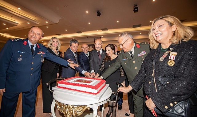 KKTC'nin 39. kuruluş yıl dönümü kutlandı