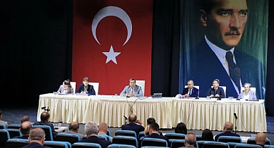 Konak'ın yeni hizmet binası için oy çokluğu