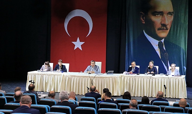 Konak'ın yeni hizmet binası için oy çokluğu