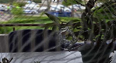 Kuşadası'nda bir otele pompalı tüfekle ateş açıldı