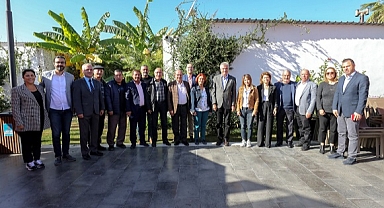 Narlıdere’de Muhtarlarla Ortak Akıl Toplantısı