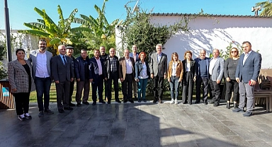 Narlıdere’de Muhtarlarla Ortak Akıl Toplantısı