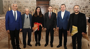 Peştemal kuşandılar,  Parşömen ustalığına yükseldiler