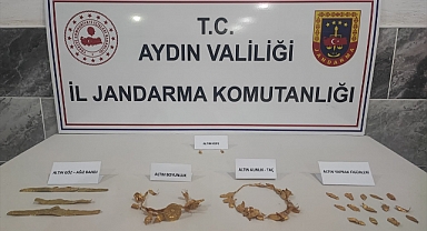 Roma Dönemi'ne ait  altın takılar ele geçirildi