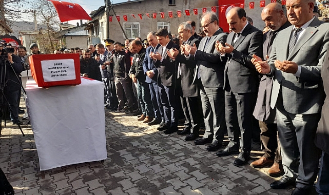 Şehit Piyade Uzman Çavuş Mustafa Işık son yolculuğuna uğurlandı