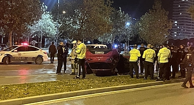 Takla atan otomobildeki 1 kişi öldü, 1 kişi yaralandı