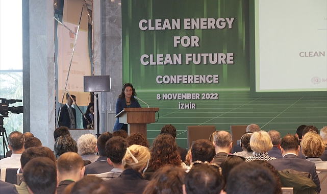 Temiz Gelecek için Temiz Enerji Konferansı İzmir&#039;de başladı