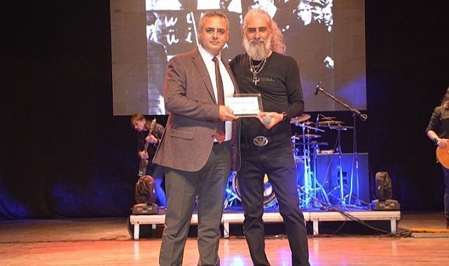 Torbalı’da şarkılar öğretmenler için söylendi