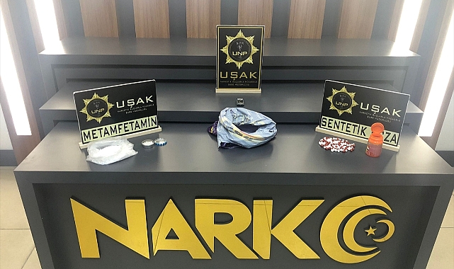 Uşak'ta uyuşturucu ele geçirilen otomobildeki 2 kişi tutuklandı