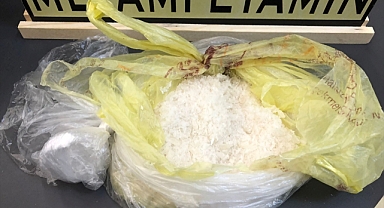 Uyuşturucu ele geçirilen otomobildeki 4 kişi tutuklandı