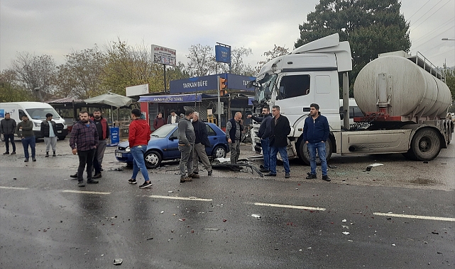 Aydın'da zincirleme trafik kazasında 4 kişi yaralandı