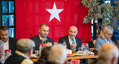 Başkan Soyer Urla’da muhtarlarla buluştu