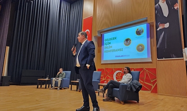 Başkan Tugay İklim Konferansı’nda gençlerle buluştu
