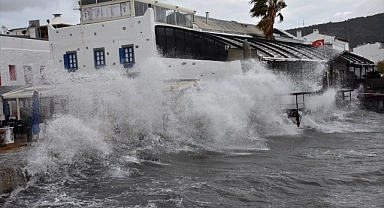 Bodrum'da kuvvetli rüzgar etkili oluyor