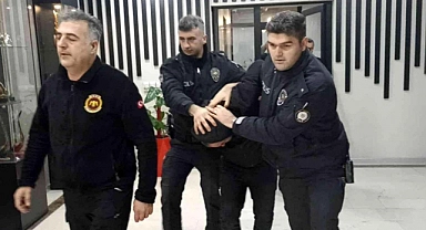 Bolu Belediye Binası'nda bıçaklı saldırı girişimi