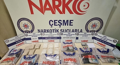 Çeşme'de evlerinde uyuşturucu ele geçirilen 2 zanlı tutuklandı