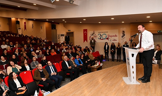 Çiğli'de “Kadının Siyasetteki Yeri” Konuşuldu